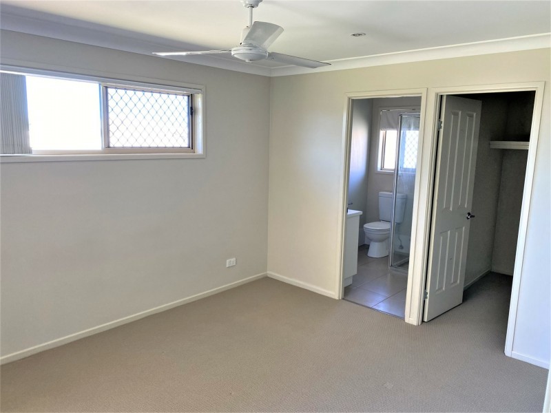 4 Oasis Drive, Kingaroy QLD 4610