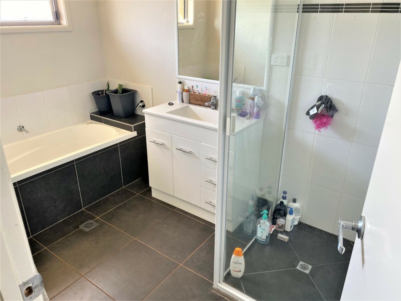 13 Earl Street, Memerambi QLD 4610