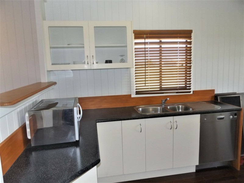 34 Steinhardts Road, Moffatdale QLD 4605