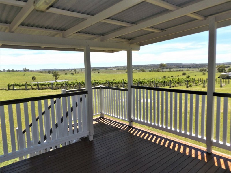 34 Steinhardts Road, Moffatdale QLD 4605