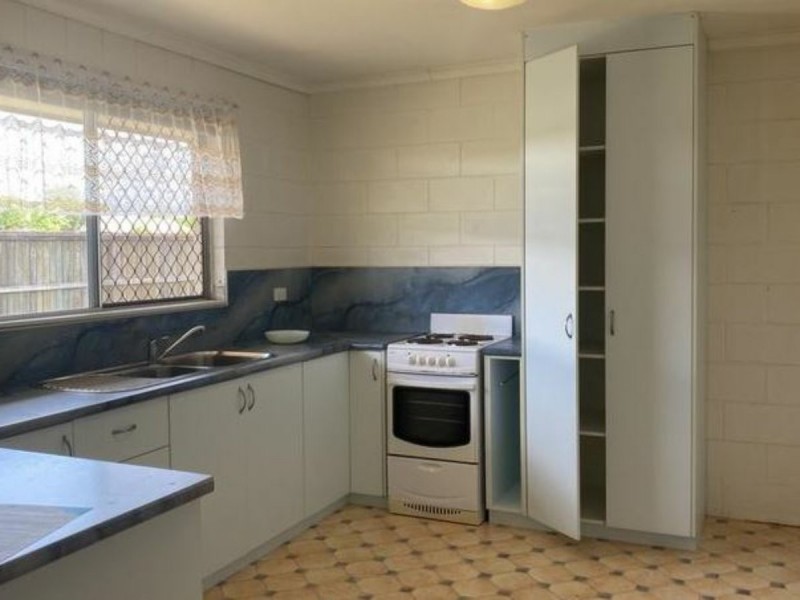 3 25 William Street, Kingaroy QLD 4610