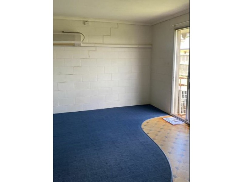 3 25 William Street, Kingaroy QLD 4610