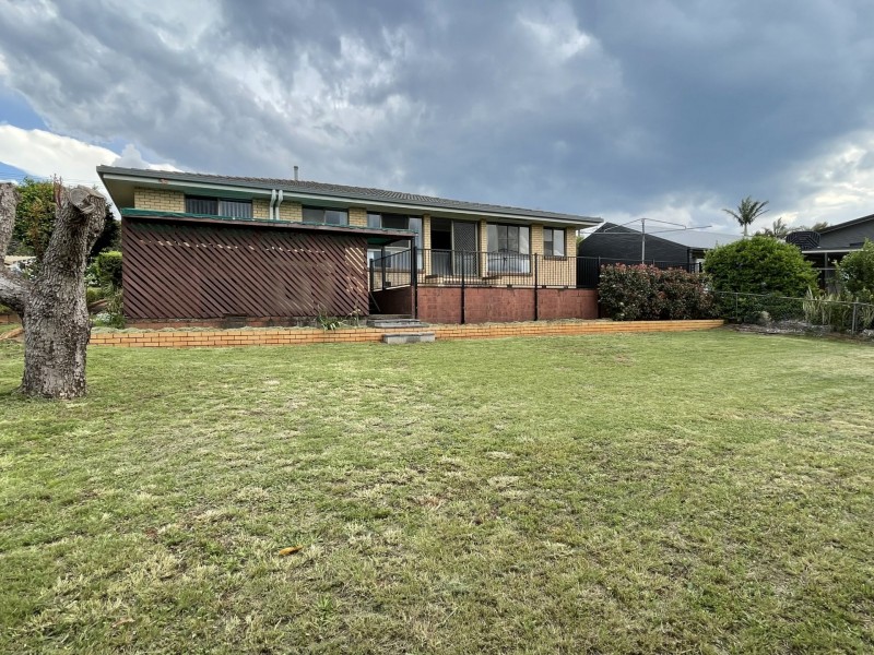 136 Moore Street, Kingaroy QLD 4610
