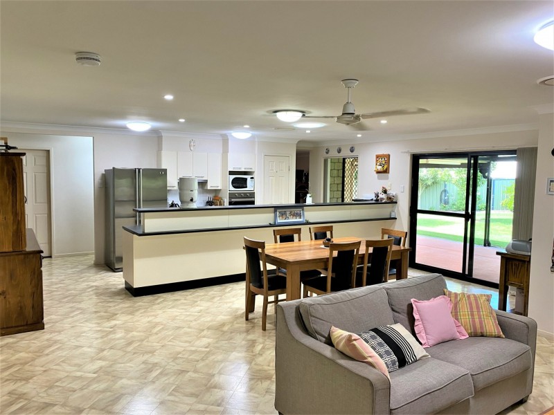 10 Steele Court, Kingaroy QLD 4610
