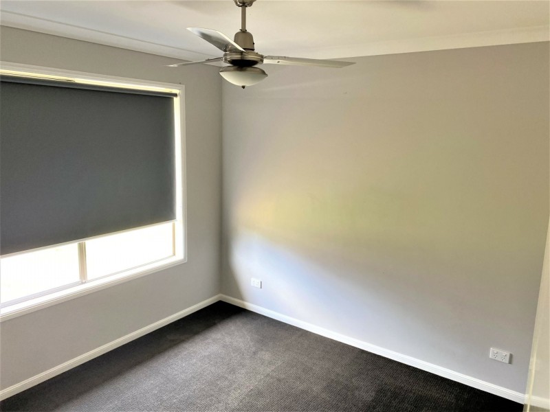 12 Hillview Parade, Kingaroy QLD 4610