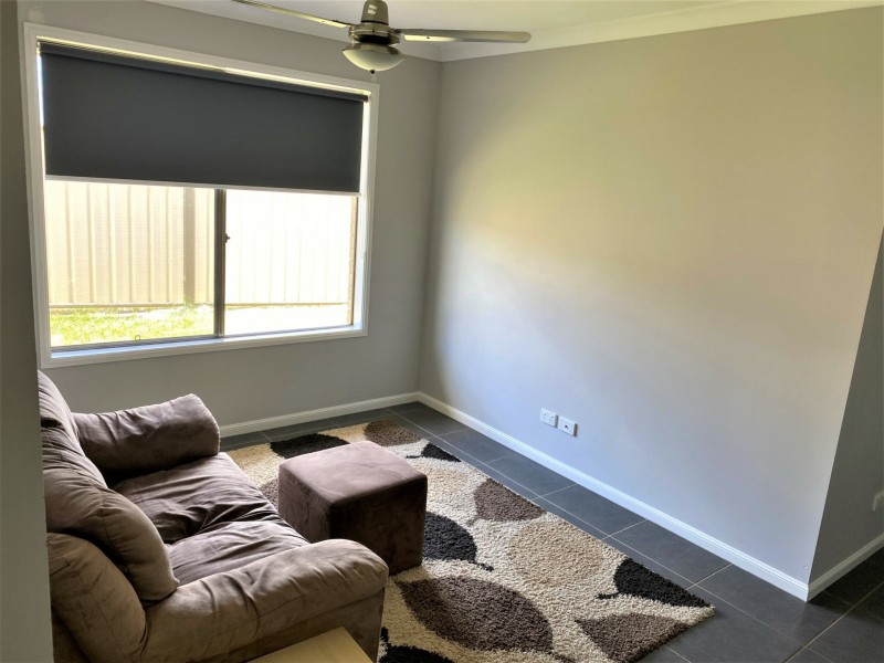 12 Hillview Parade, Kingaroy QLD 4610