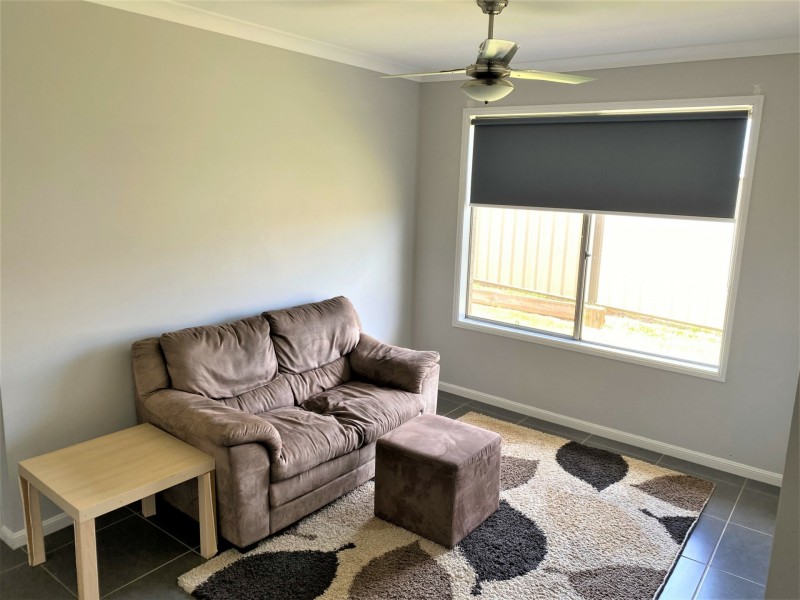 12 Hillview Parade, Kingaroy QLD 4610