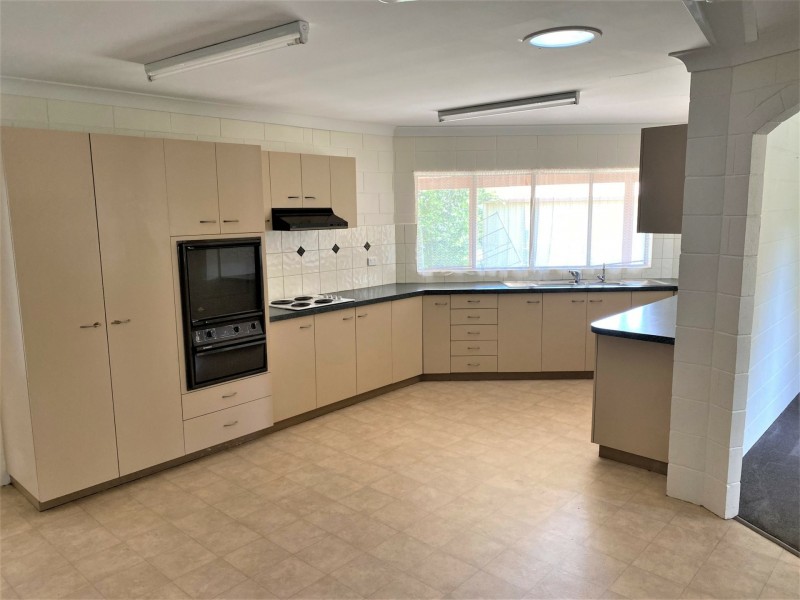 38 Murray Parade, Kingaroy QLD 4610