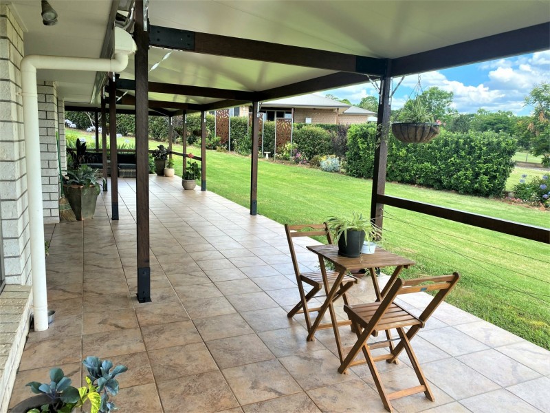 1 Crows Ash Crescent, Kingaroy QLD 4610
