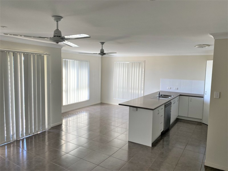 1/31 Parkside, Kingaroy QLD 4610