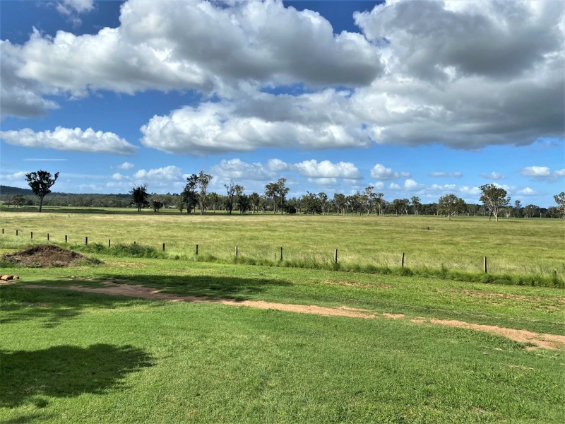 14588 Daguilar Highway, Nanango QLD 4615