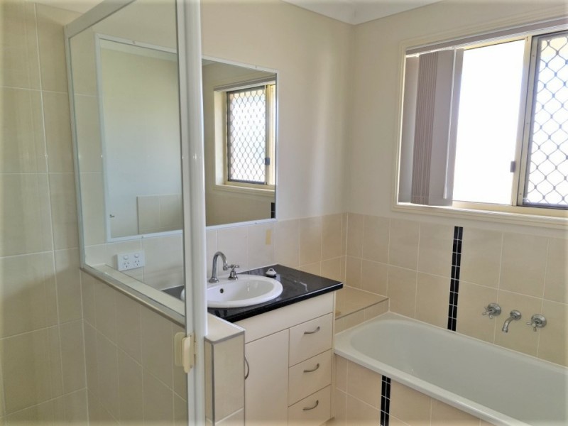 6 Jacaranda Avenue, Kingaroy QLD 4610