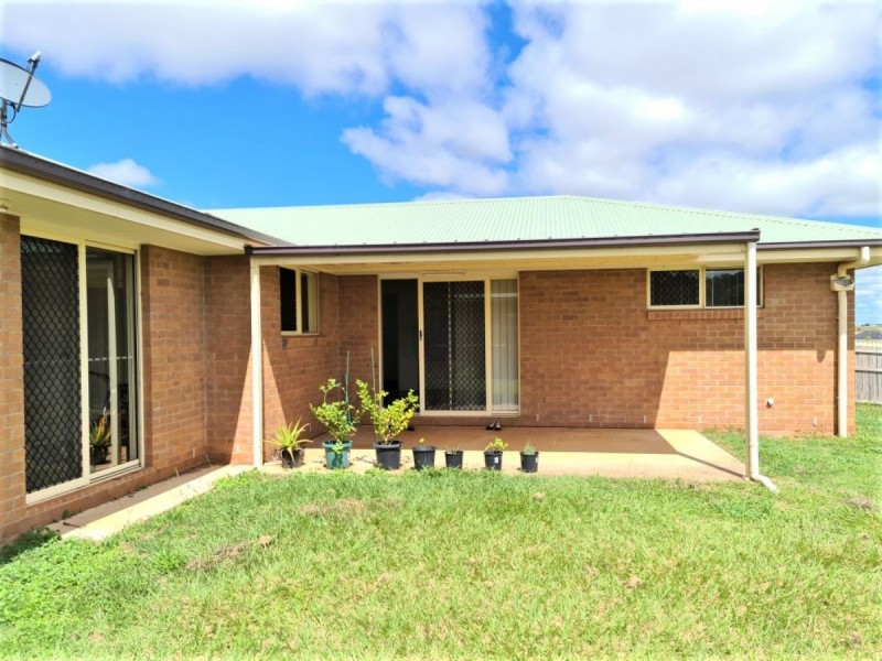 6 Jacaranda Avenue, Kingaroy QLD 4610