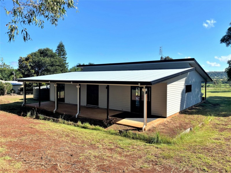 6 Matthew Street, Kingaroy QLD 4610