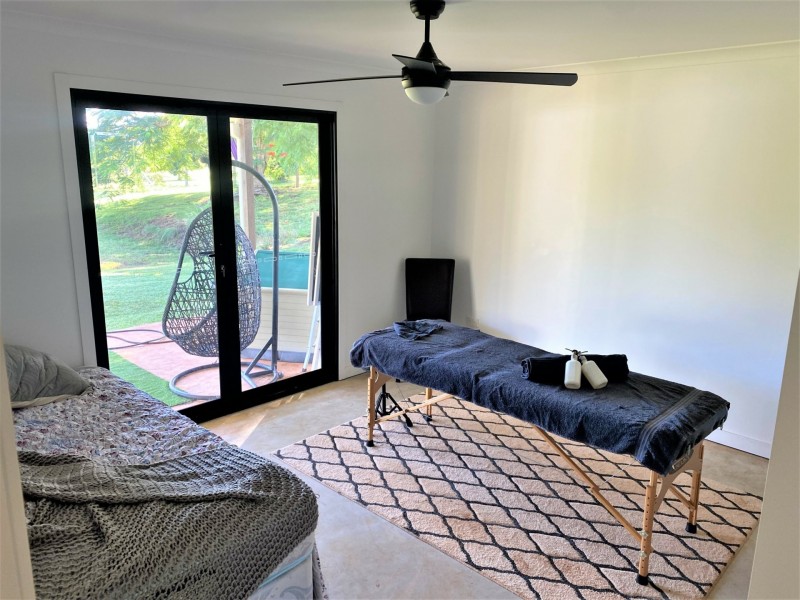 6 Matthew Street, Kingaroy QLD 4610