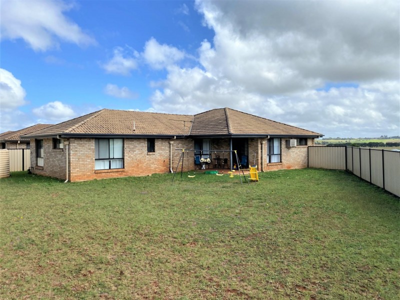 15 Lara Court, Kingaroy QLD 4610