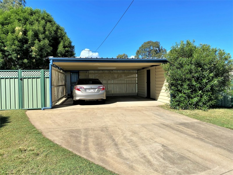 7 Club Court, Nanango QLD 4615