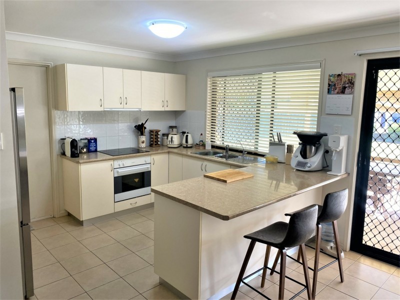 11 Hodge Street, Kingaroy QLD 4610