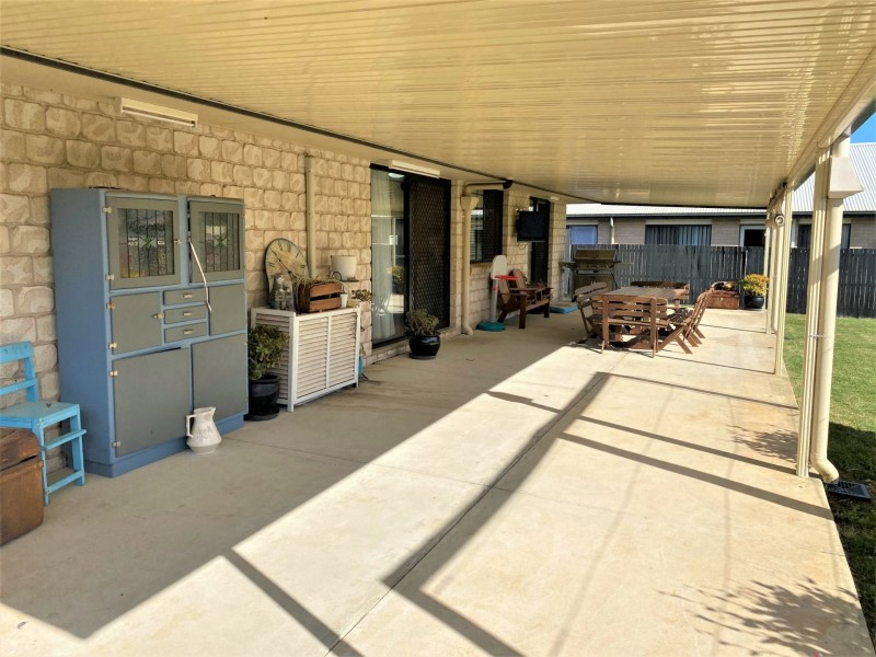 11 Hodge Street, Kingaroy QLD 4610