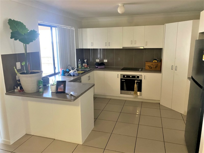 85 Buckingham Street, Kingaroy QLD 4610