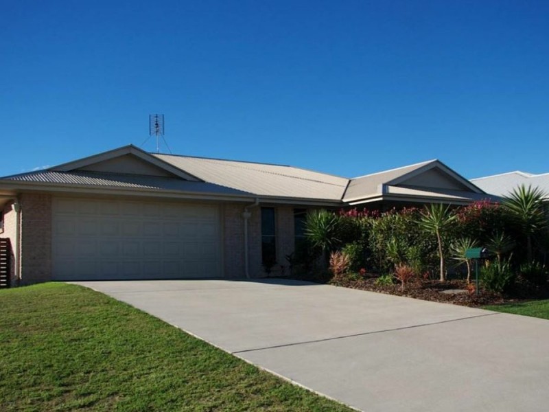 8 Allan Place, Kingaroy QLD 4610