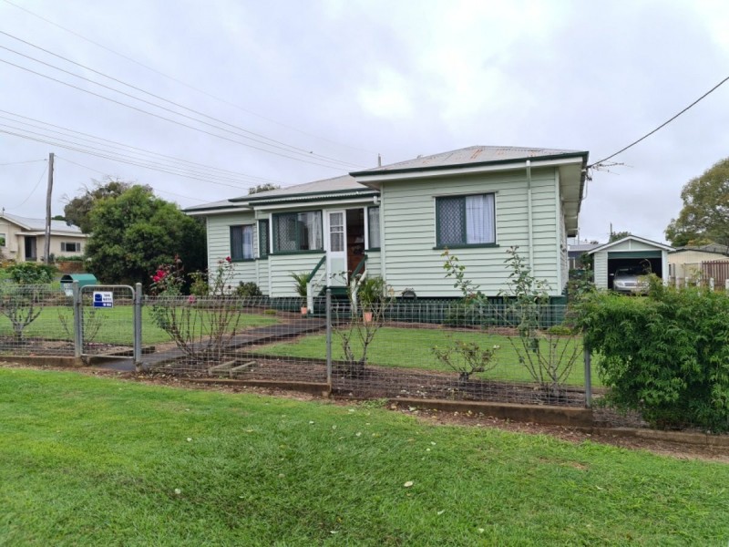 16 Moonya street, Kingaroy QLD 4610