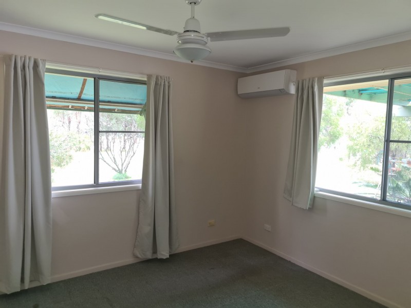 44 Oliver Road, Nanango QLD 4615