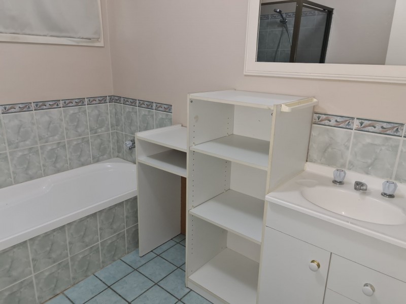 44 Oliver Road, Nanango QLD 4615