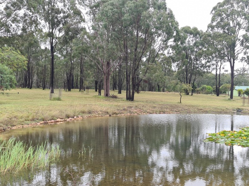 44 Oliver Road, Nanango QLD 4615