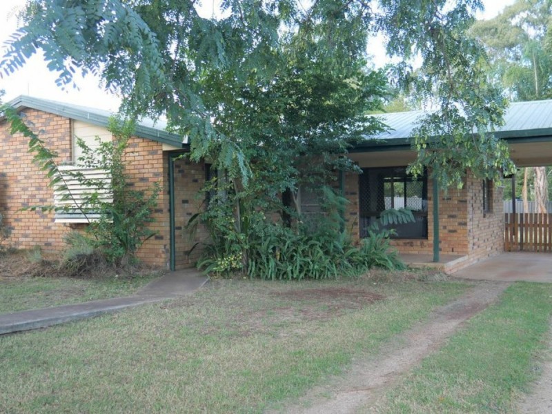 4 Willowglen Street, Kingaroy QLD 4610