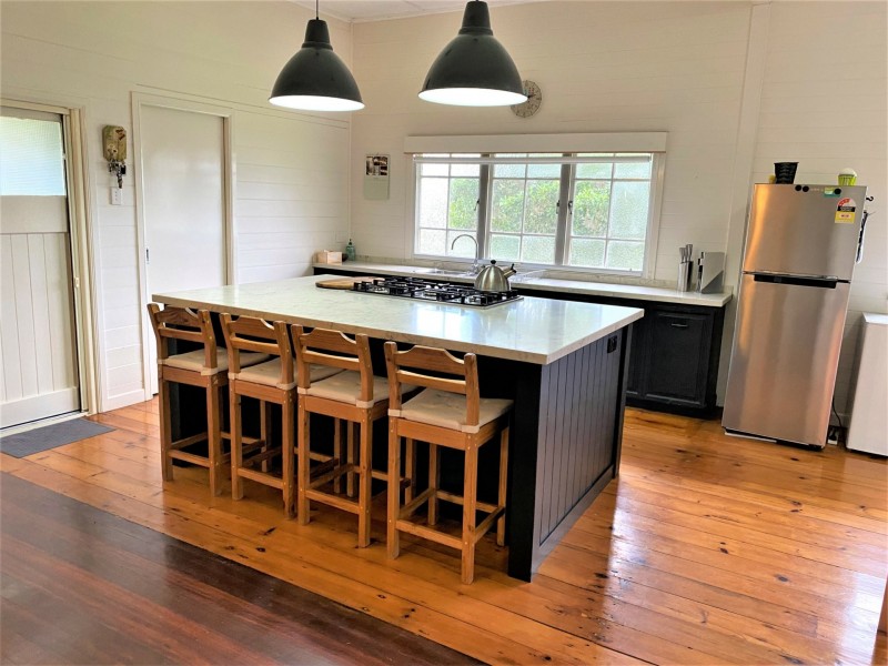 14821 D’aguilar Highway, Nanango QLD 4615