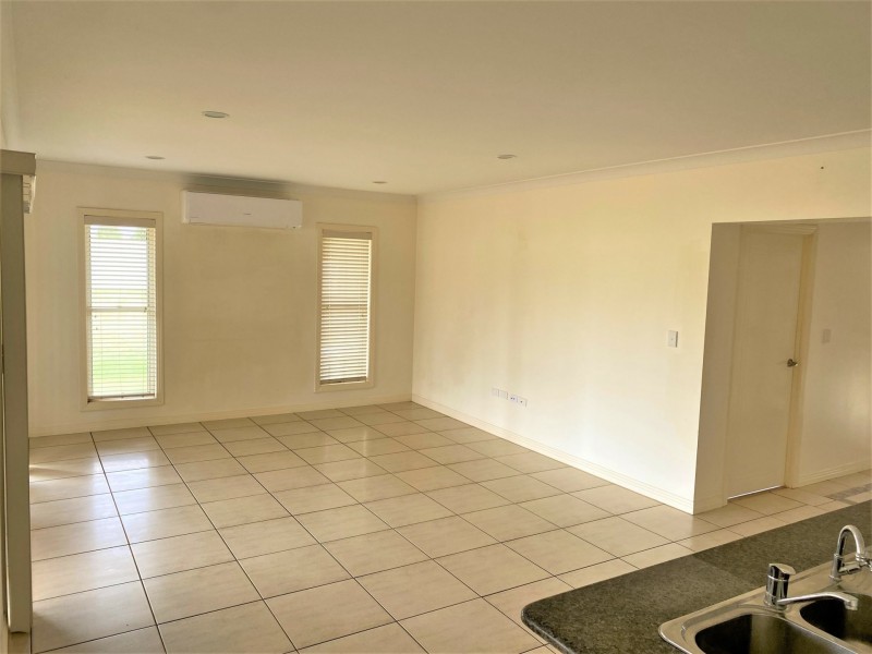 5-7 Rosella Parade, Kingaroy QLD 4610