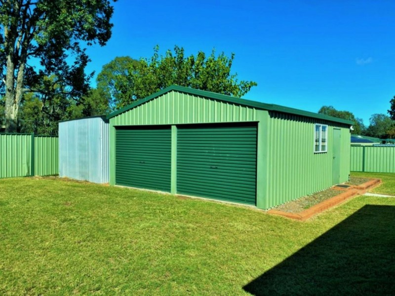 7 Club Court, Nanango QLD 4615