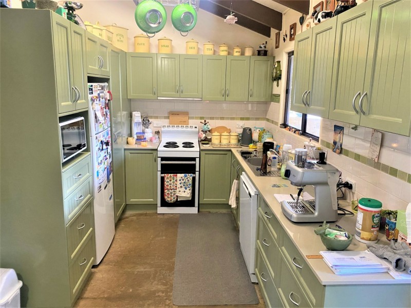 2 Keith Shaw Drive, Kingaroy QLD 4610