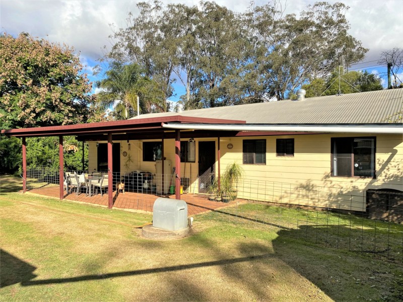 2 Keith Shaw Drive, Kingaroy QLD 4610