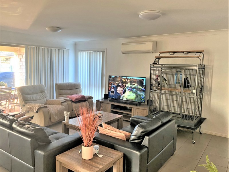 21 Oasis Drive, Kingaroy QLD 4610