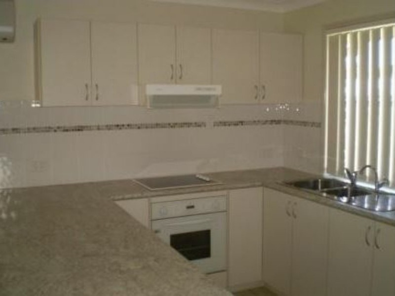 3 /18 Haly, Kingaroy QLD 4610