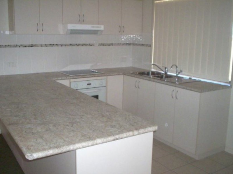 3 /18 Haly, Kingaroy QLD 4610