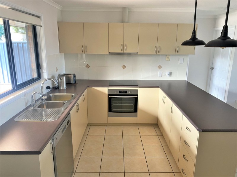 Unit 1/10 Summers Court, Kingaroy QLD 4610