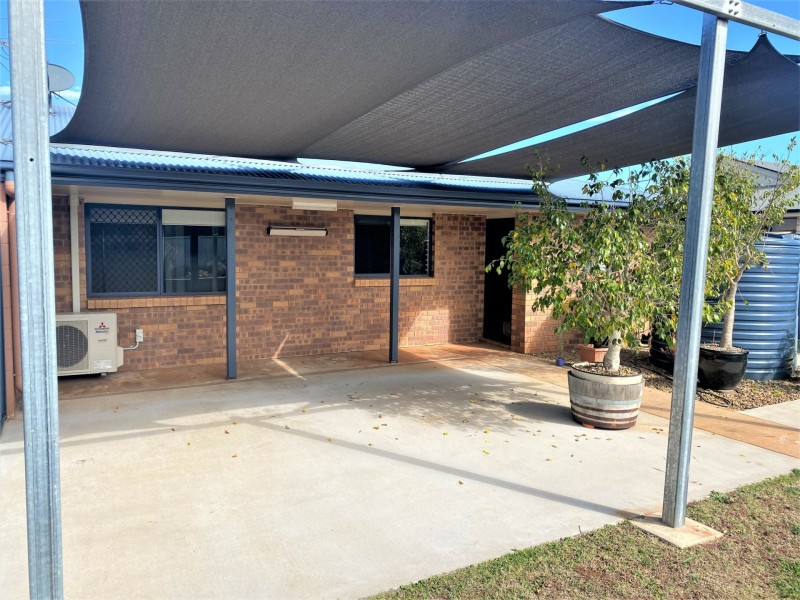 Unit 1/10 Summers Court, Kingaroy QLD 4610