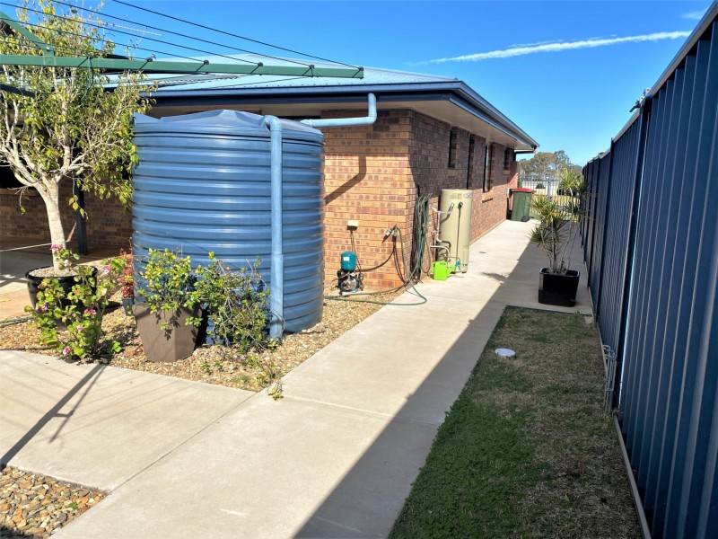 Unit 1/10 Summers Court, Kingaroy QLD 4610
