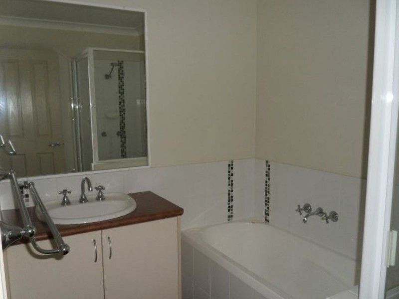 5/18 Haly Street, Kingaroy QLD 4610