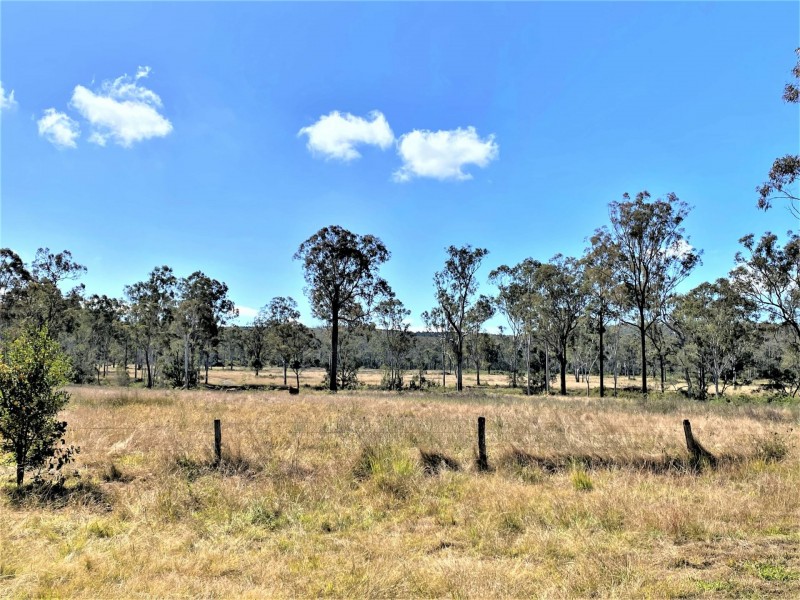 32 Parker Road, Ellesmere QLD 4610
