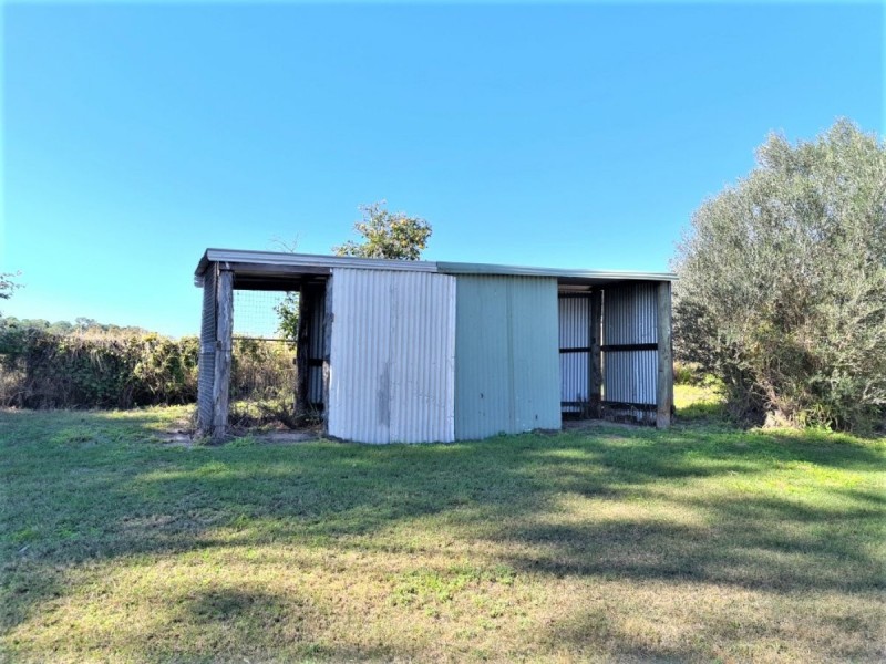 12 Beresford Street, Proston QLD 4613