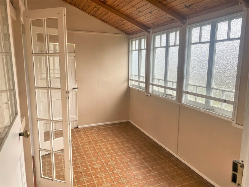 98 Burnett Street, Nanango QLD 4615