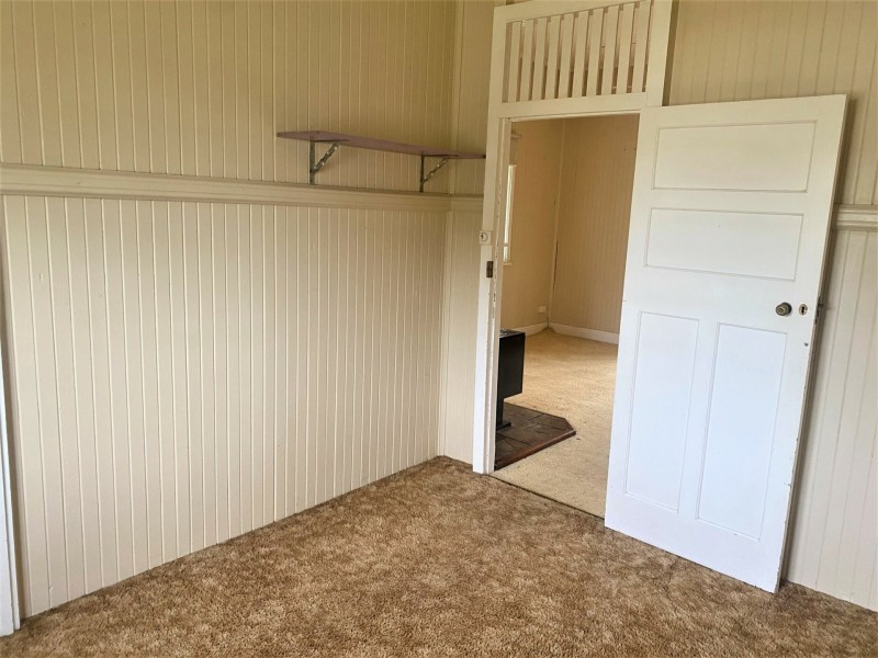 98 Burnett Street, Nanango QLD 4615