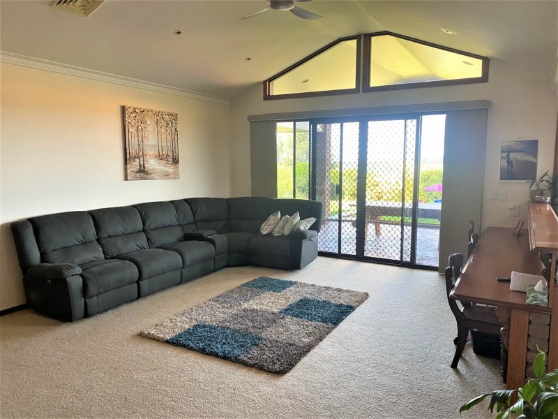 4 Freeman Court, Kingaroy QLD 4610