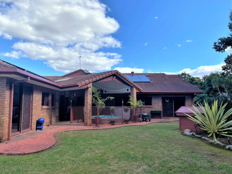 4 Freeman Court, Kingaroy QLD 4610