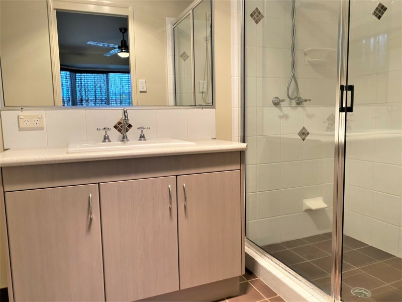 71 Ivy Street, Kingaroy QLD 4610
