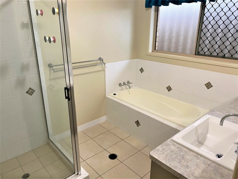 71 Ivy Street, Kingaroy QLD 4610